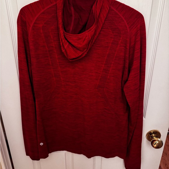 Lululemon metal vent tech half zip hoodie - Picture 3 of 3